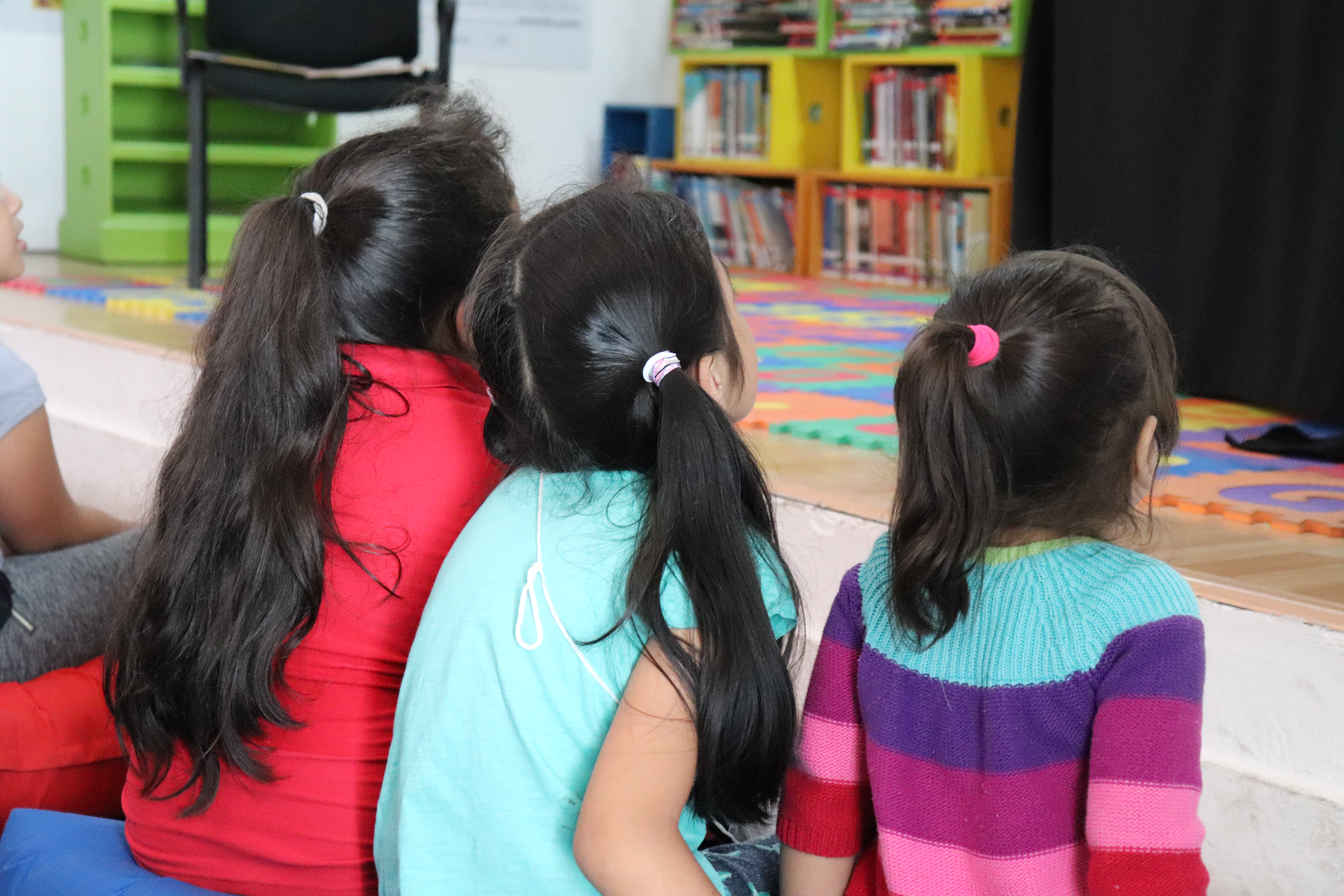 Cuentacuentos Da internacional de la Nia