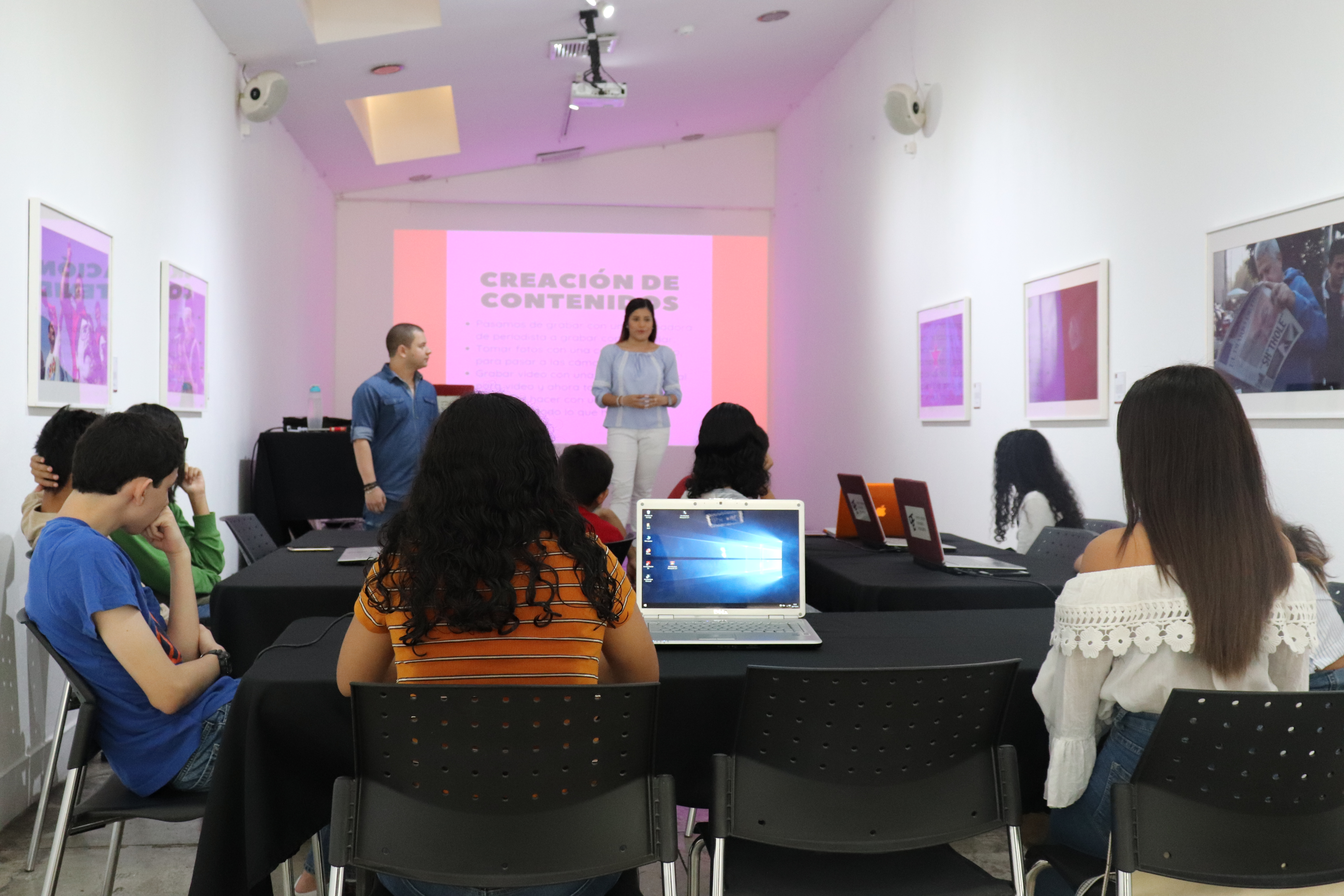 Taller de Procreate como recurso para la ilustracin A cargo de Lilia Piloa